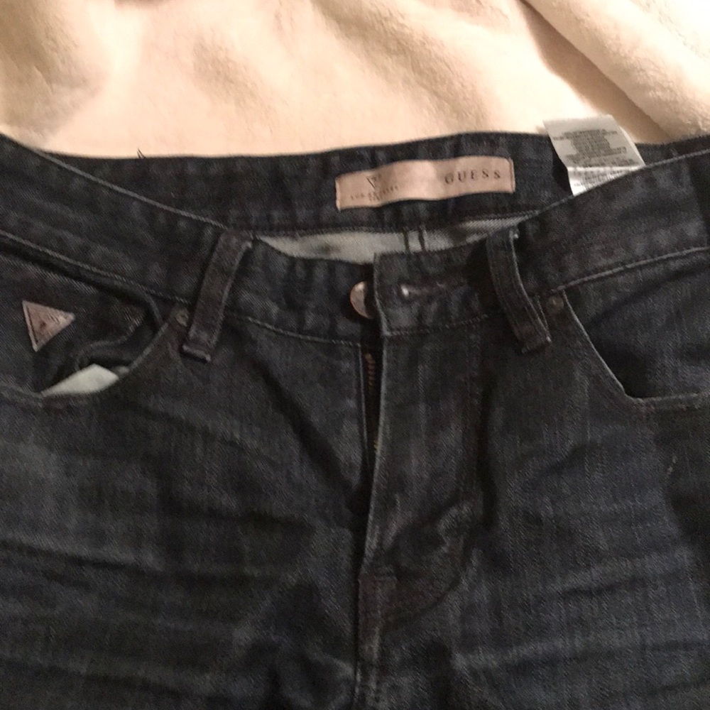 Size 31 men’s guess jeans